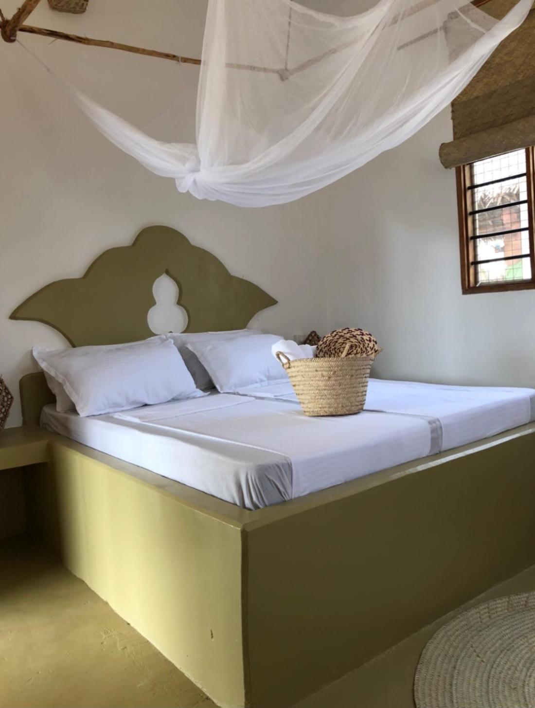 Mlango Paje House II Bed & Breakfast Екстериор снимка